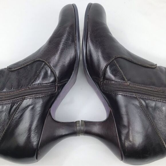 Kensie PUNKY Brown Leather Crisscross Button Heeled Victorian Style Boots - Picture 12 of 16